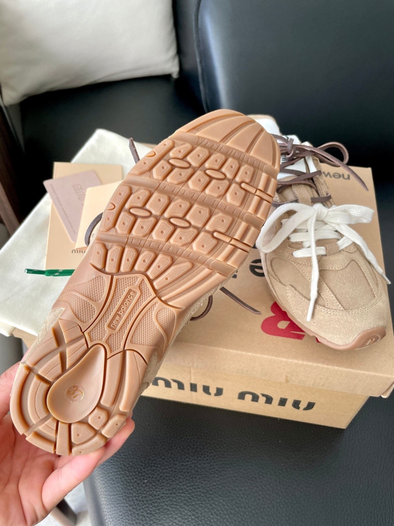 Miu Miu Casual Shoes